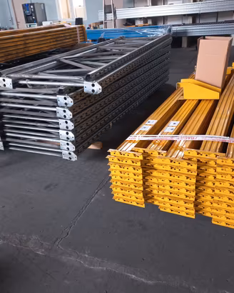 scaffalature portapallets scaffali incastro usati 