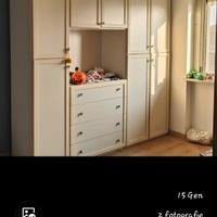 armadio legno verniciato 
