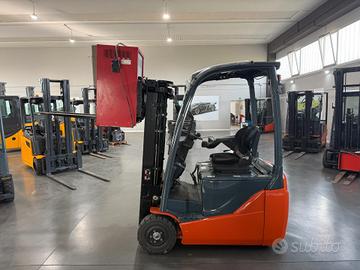 CARRELLO ELEVATORE MULETTO ELETTRICO TOYOTA 16 Q