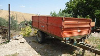 Rimorchio Agricolo "MENCI" q.li 50