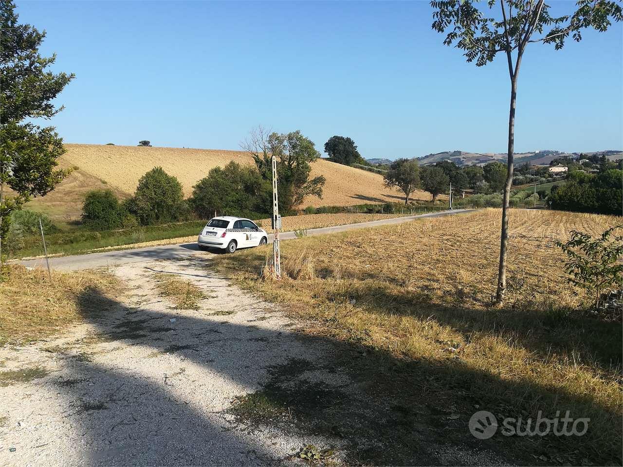 Rustico-Casale a Morrovalle - Vista 2