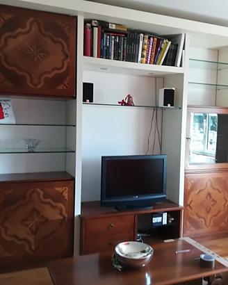 Mobile, intarsiato, stile moderno e antico