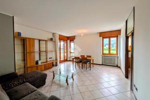 5 LOCALI A CAPRINO VERONESE
