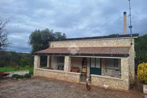 VILLA SINGOLA A SANNICANDRO DI BARI