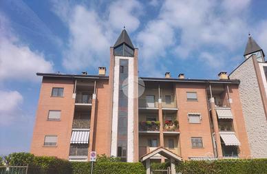 5 LOCALI A BORGARO TORINESE