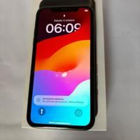 iPhone 11 128GB nero – batteria 82%, testato ✅