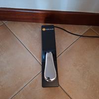 Pedale universale per tastiera