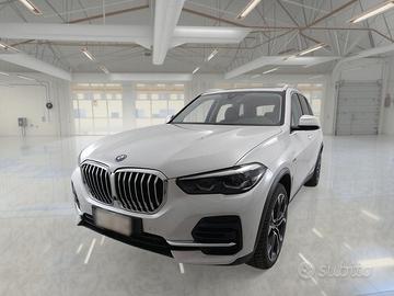 BMW X5 xDrive 45e Business autom.