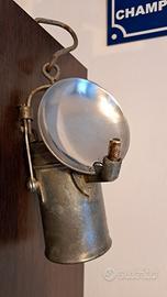 lanterna da  miniera a caburo