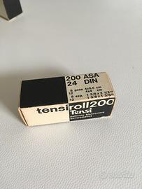 Pellicola rullino bianco e nero Tensi fornato 127