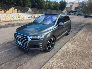 Q7 perfette condizioni 