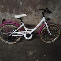 BICI ruote20 pollici (6/8 anni) praticamente nuova