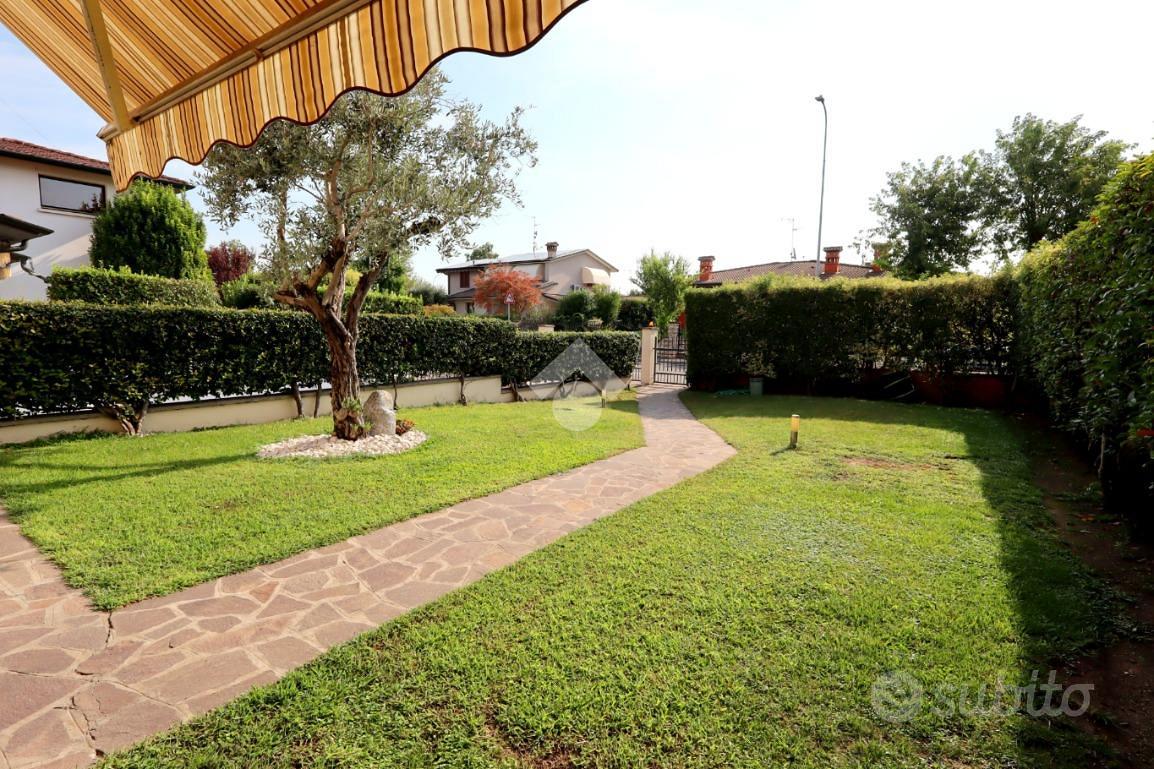 Casa – Montirone - Vista 3