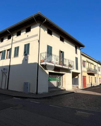 MONOLOCALE A OSSAGO LODIGIANO