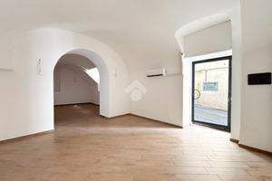 MULTILOCALE A L'AQUILA