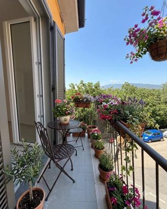 Appartamento di 90 m² con 4 locali e box auto a La