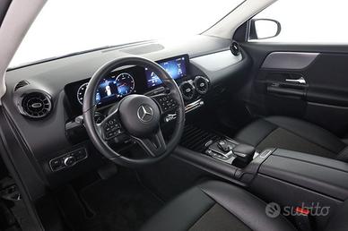 MERCEDES-BENZ CLA sse GLA GLA 180 d Automatic Bu
