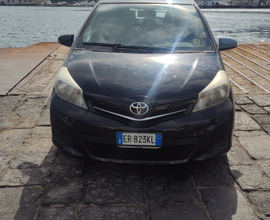 Toyota Yaris 1.3 benzina