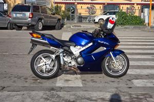 Honda VFR 800 VTEC FMI SCAMBI0