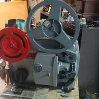 PROIETTORE ANTICO CIASE T 3000 SUPER 8