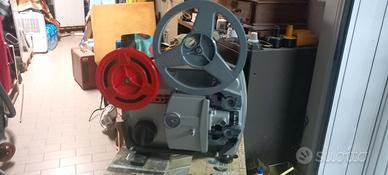 PROIETTORE ANTICO CIASE T 3000 SUPER 8