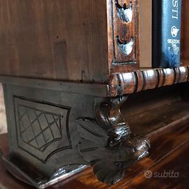 Librerie da parete antiche