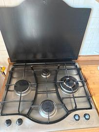 Piano cottura a gas Ariston a 4 fuochi