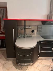 Cucina Snaidero Skyline con isola e tavolo