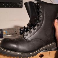 Anfibi/Scarponi uomo numero 48