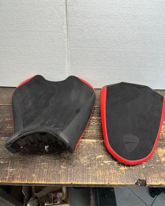 Selle Ducati Monster 937 personalizzate