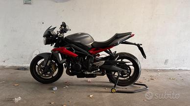 Triumph Street Triple 675 R