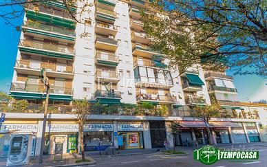Ampio Monolocale con cucina abitabile e balcone