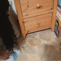 mobiletto con due cassetti in vero legno 