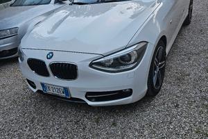 BMW 118 Cambio automatico 