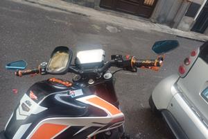 Ktm  duke 125