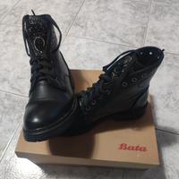 Scarpe tipo anfibio donna