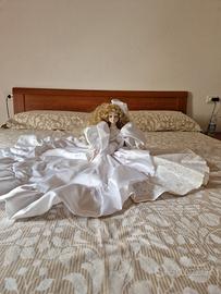 bambola di porcellana