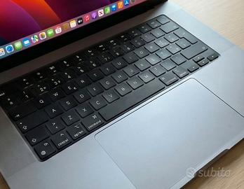 MacBook Pro 16" M2 Pro - 32GB RAM / 1TB SSD - GPU