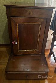 inginocchiato in legno epoca iniziò 1900