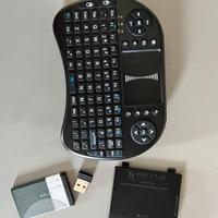 Tastiera mini wireless e mouse touchpad Smart TV