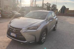 Lexus NX 300 h 2.5 Executive 2wd cvt