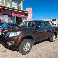 Nissan Navara 2.3 dCi 4WD Double Cab