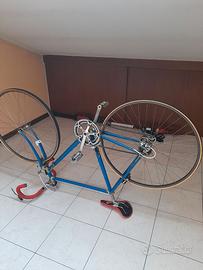 Bici da corsa Benotto