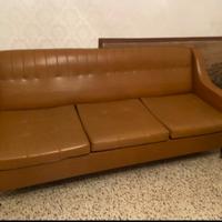 Vintage divano letto e due poltrone