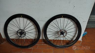 Ruote Mavic Cosmic SLR 32 TLR strada/gravel
