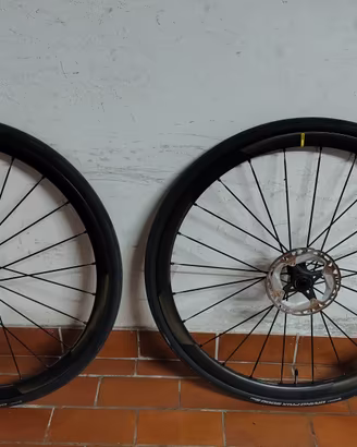 Ruote Mavic Cosmic SLR 32 TLR strada/gravel