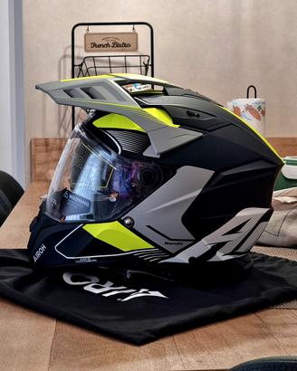 Casco Airoh Bandit Tune Fluo 