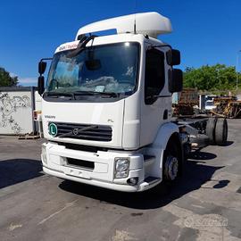 VOLVO FL 260