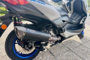 YAMAHA X-MAX 300 TUTTO INCLUSO ANCHE PASSAGGIO!