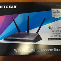 Netgear AC1900 D7000 imballato